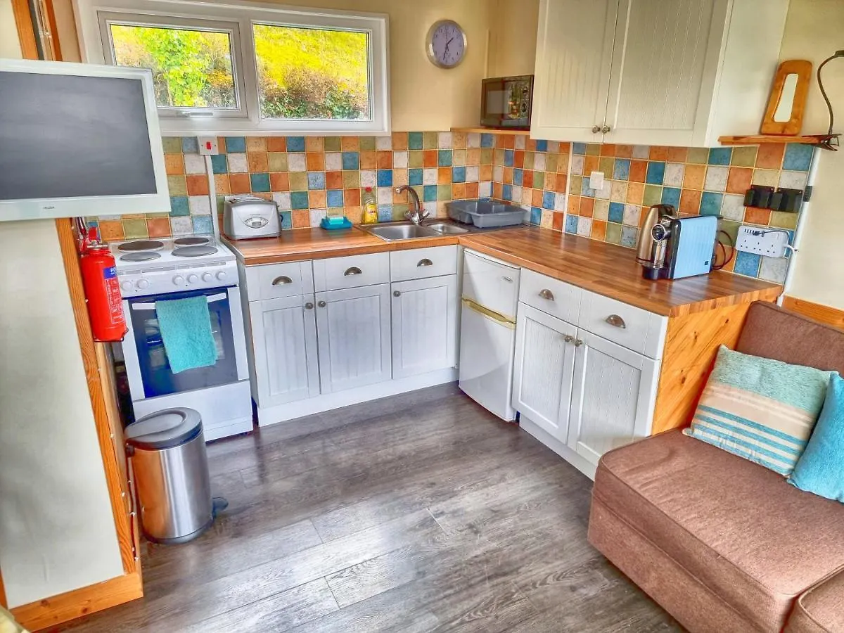 Caswell Beach Chalet 70 Located In Gower Peninsula Swansea Apartment
