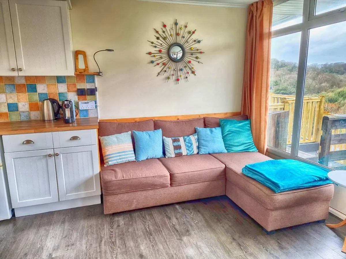 Caswell Beach Chalet 70 Located In Gower Peninsula Swansea